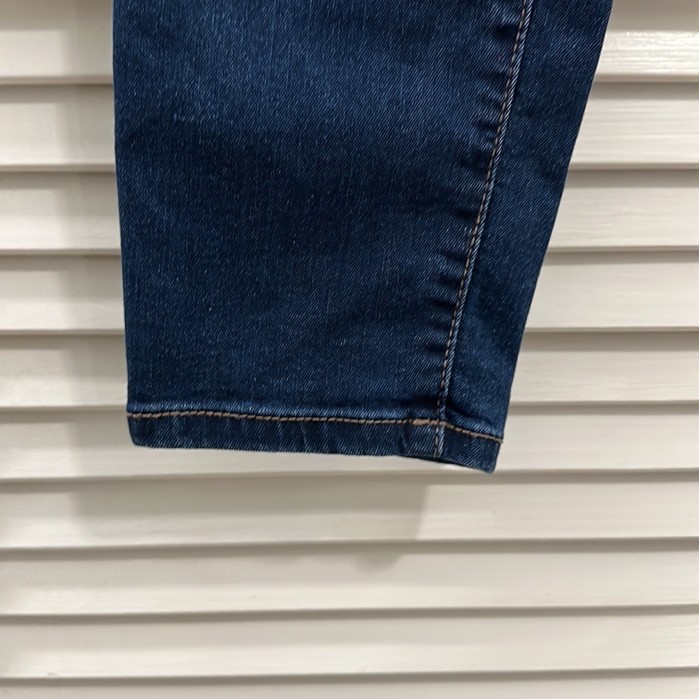 Universal Thread Mid Rise skinny jeans - Picture 5 of 6